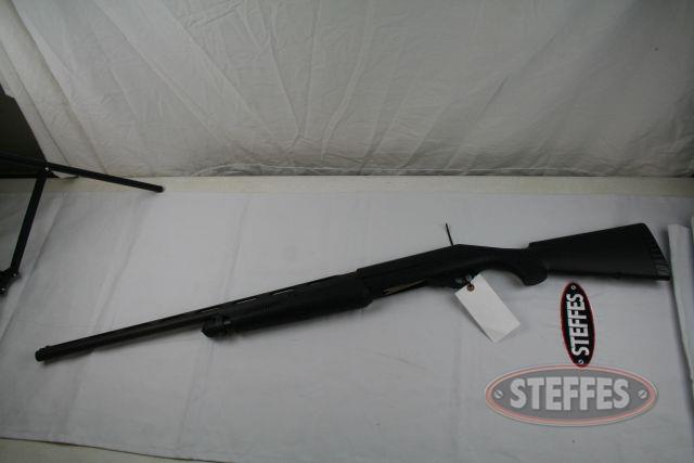  Benneli pump shotgun_1.jpg